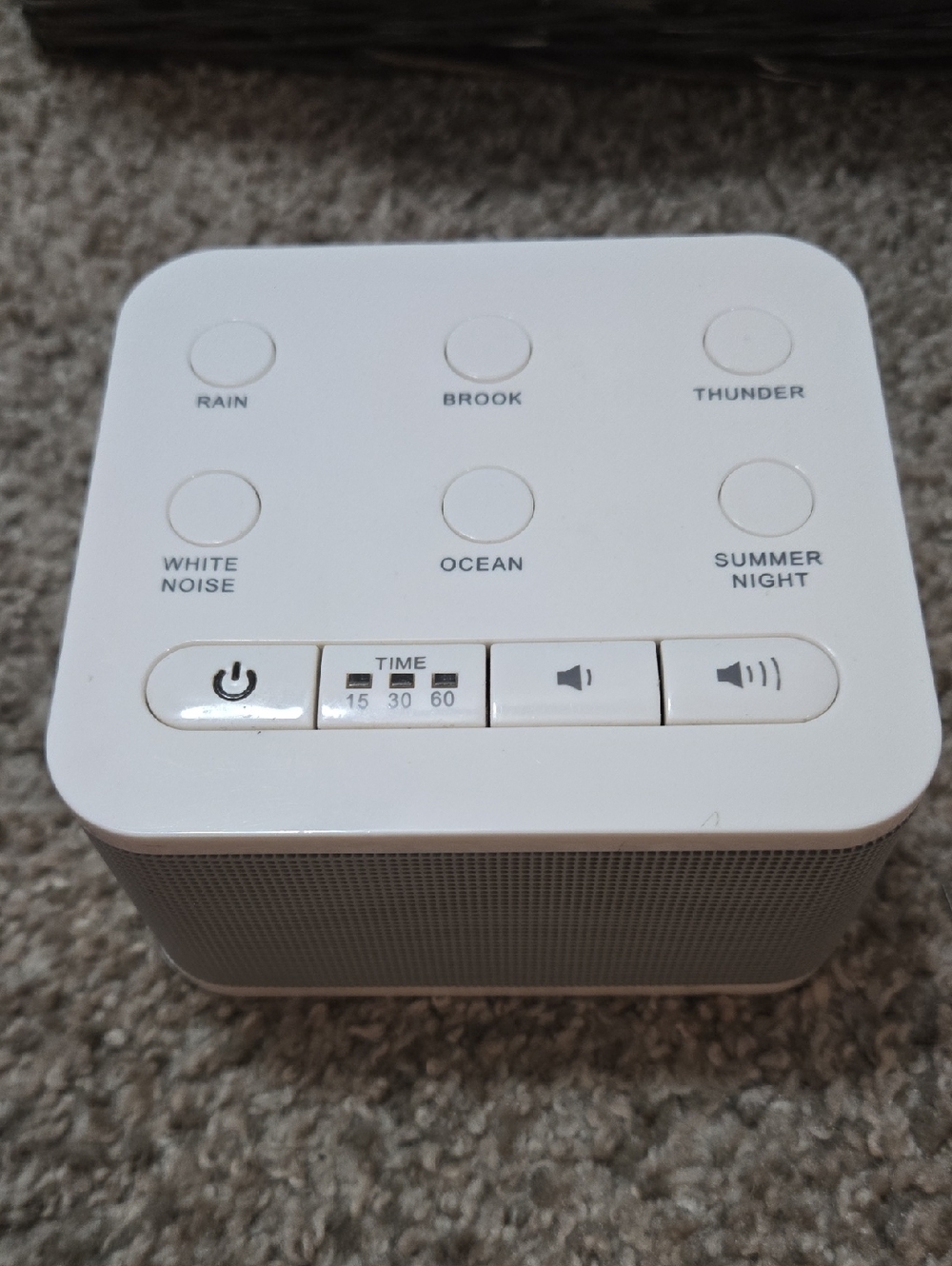 White Portable Sound Machine - Sleep Sounds & White Noise